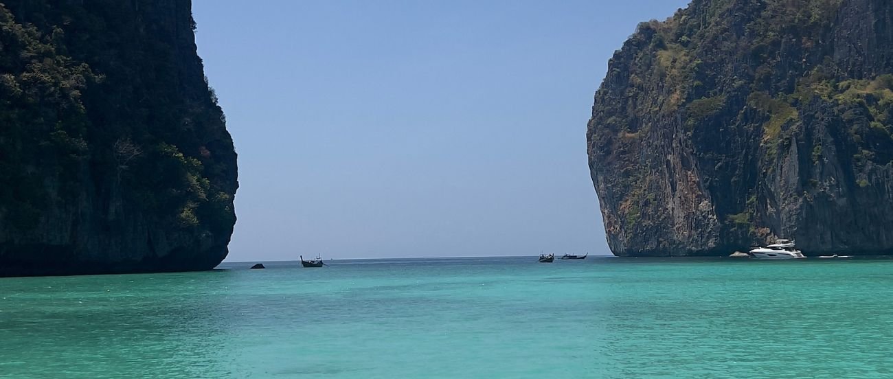 MDA - Destinations - Ao Nang sea